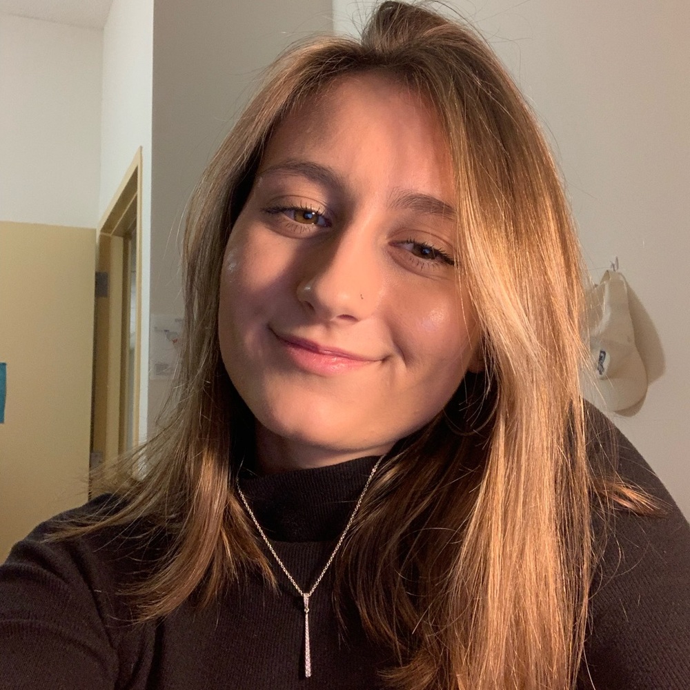 Meet your Posher, Jade